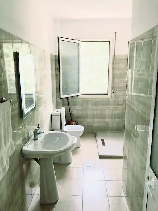 Two-Bedroom Apartment Central Vlorë